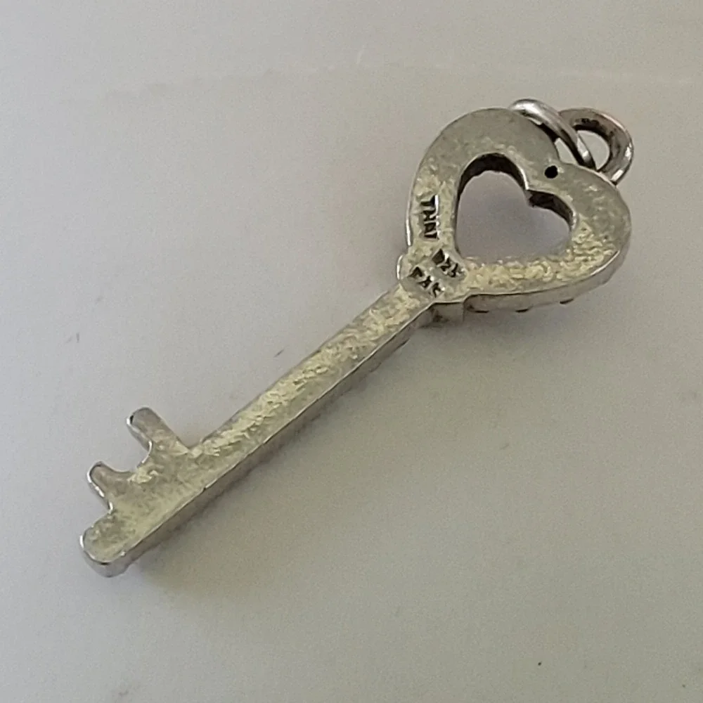 Vintage FAS 925 Sterling Silver Marcasite Heart Skeleton Key Pendant